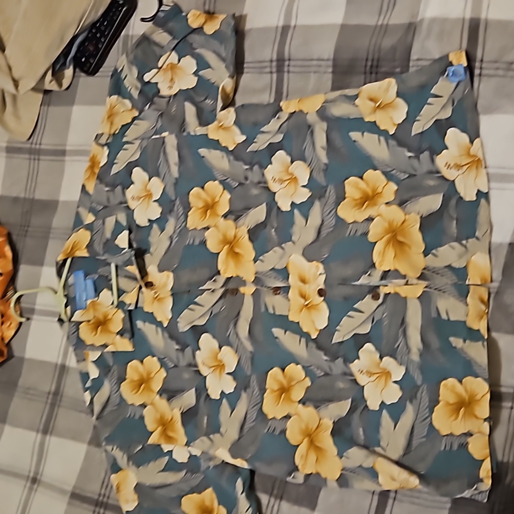 Hawaiian  shirts